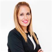 Profesora de inglés, lengua española y francés imparte clases a niños de todas las edades. Español para extranjeros